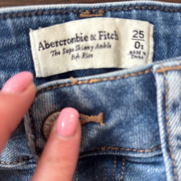 Abercrombie & Fitch super skinny jeans - Picture 3 of 3